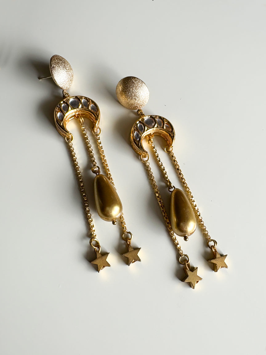 Kundan Moon + Star Earrings (Gold)