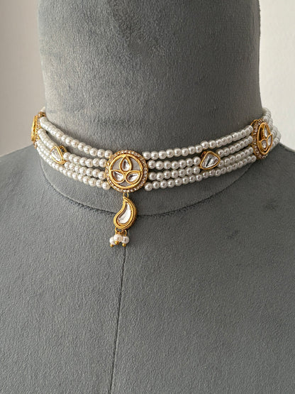 Kundan Pearl Choker