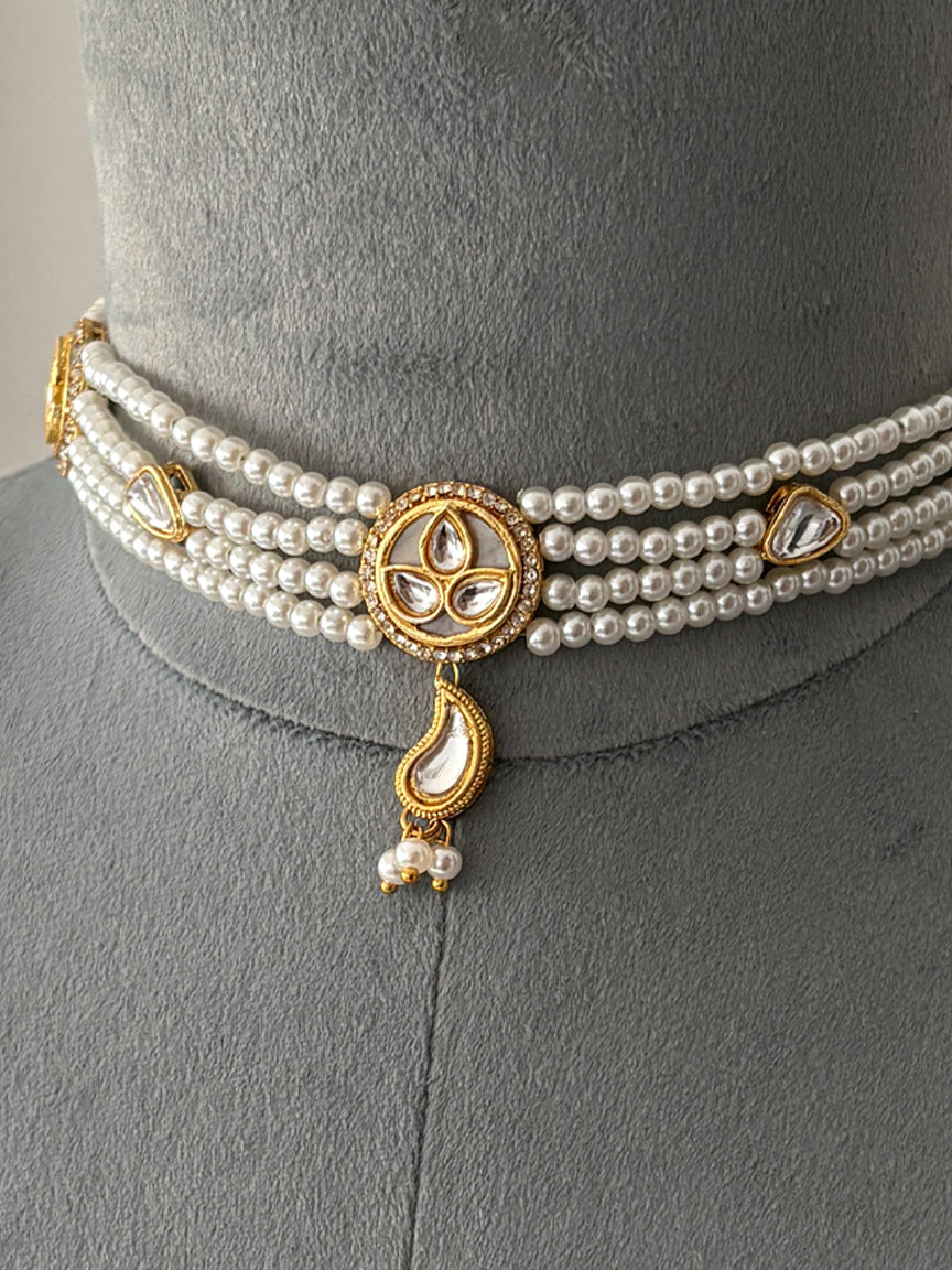 Kundan Pearl Choker