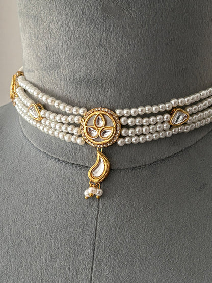 Kundan Pearl Choker