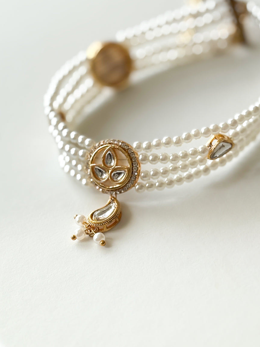 Kundan Pearl Choker